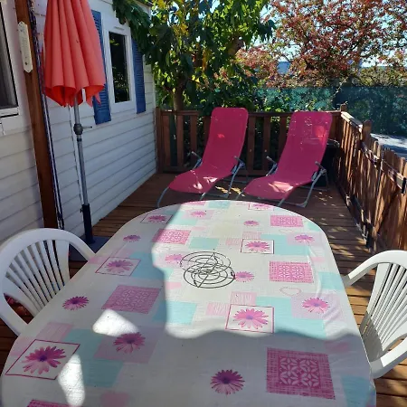 캠프장 Mobil Les Salins De La Gardiole 빅-라-가르디올